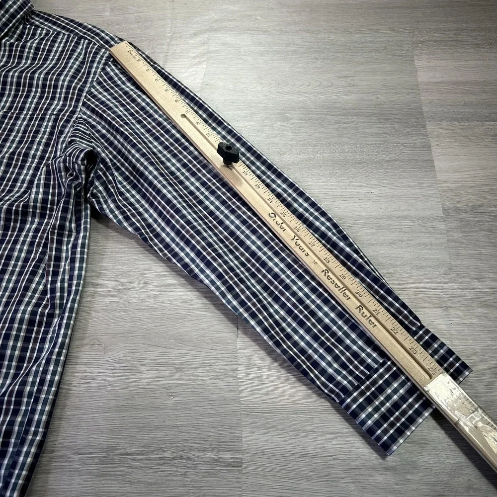 Duluth Trading Wrinklefighter Shirt Mens Large Blue Plaid Button Down Cotton